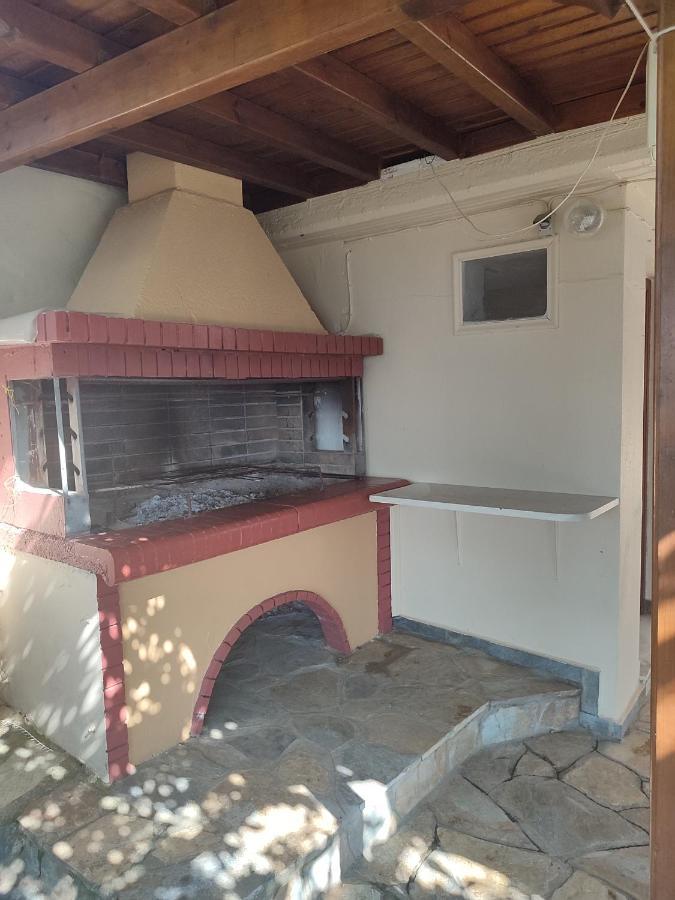 La Casa De Vacation Villa Lafkos Buitenkant foto