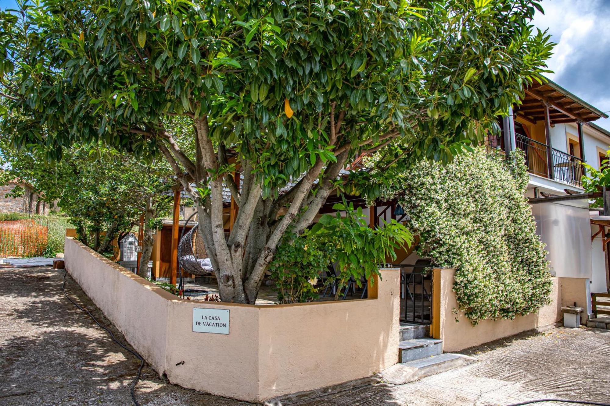 La Casa De Vacation Villa Lafkos Buitenkant foto